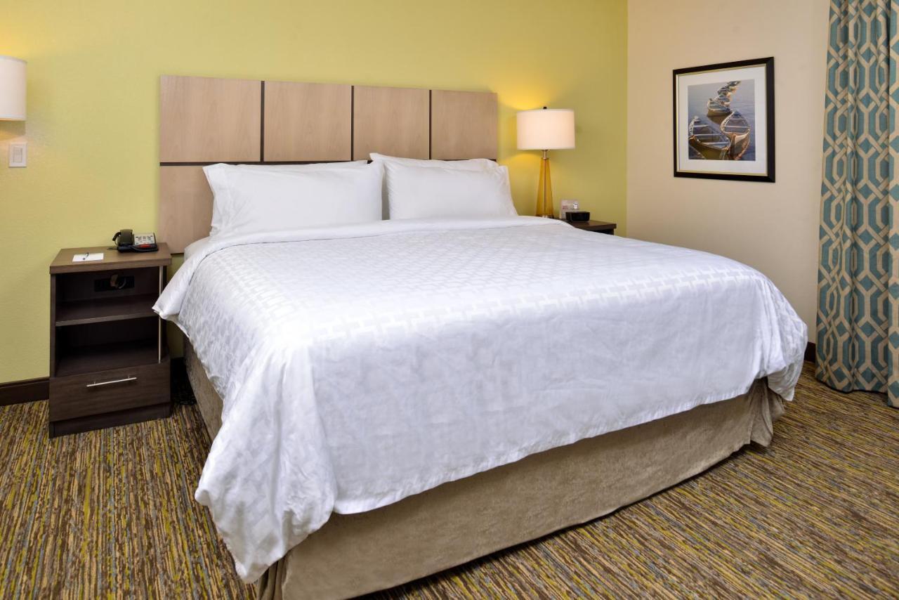 Hotel Candlewood - By Ihg